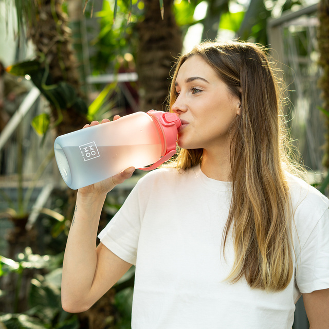 Láhev na vodu 1,5L růžová a modrá | Bez BPA