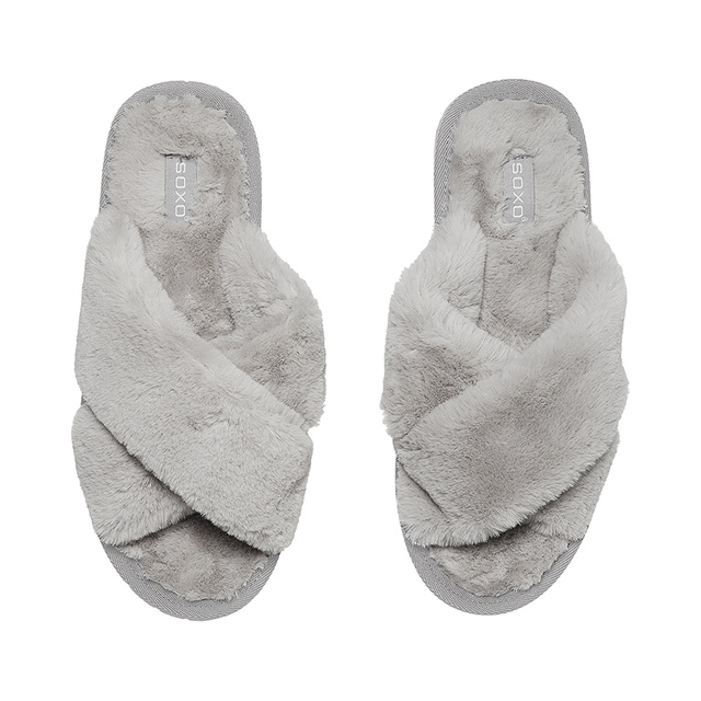 Dámské kožešinové pantofle SOXO šedé barvy s tvrdou TPR podrážkou jako dárek