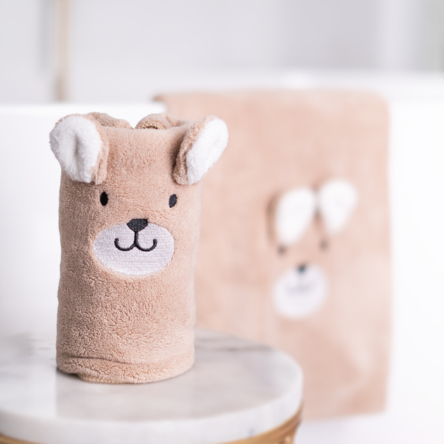 MOMO WAY osuška 35x70 cm medvídek