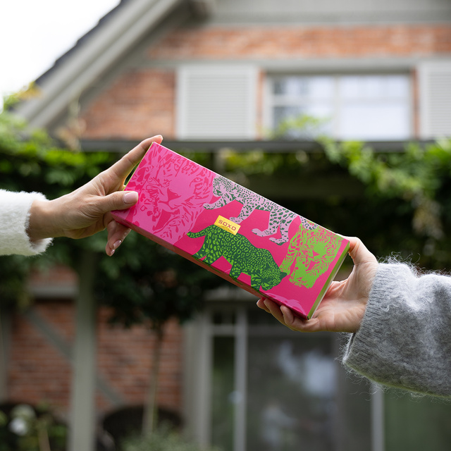 Dámské ponožky SOXO Leopard růžové v balení - 3 páry