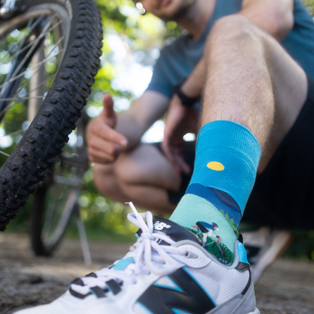 Pánské barevné cyklistické ponožky SOXO - 5 párů