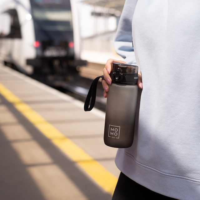 Láhev na vodu Super Papa 600 ml černá | Bez BPA | Tritan