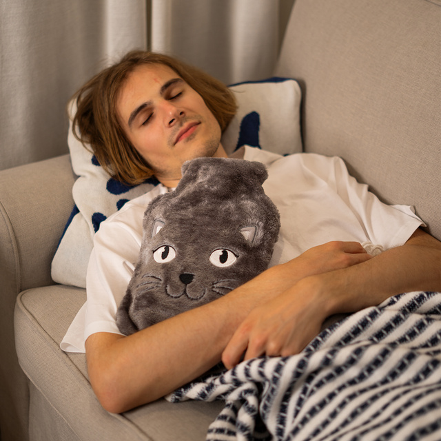 Termofor s obalem s motivem kočky 3,5 l