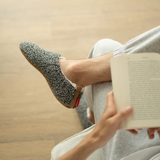 Pantofle SOXO SUPER SOFT s protiskluzovou podrážkou a výstupky z PVC