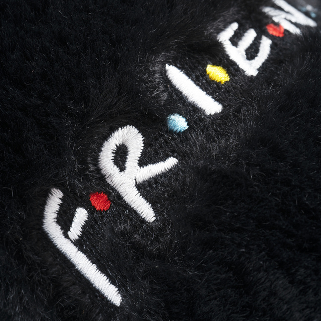 Dámské pantofle řady Friends | tip na dárek pro ni | měkký | načechraný