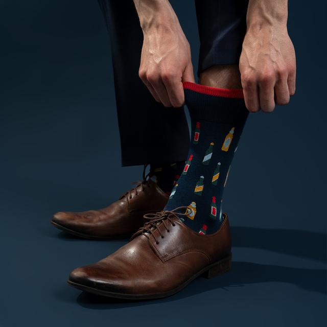 Sada pánských ponožek SOXO Cheers – 2 páry a otvírák