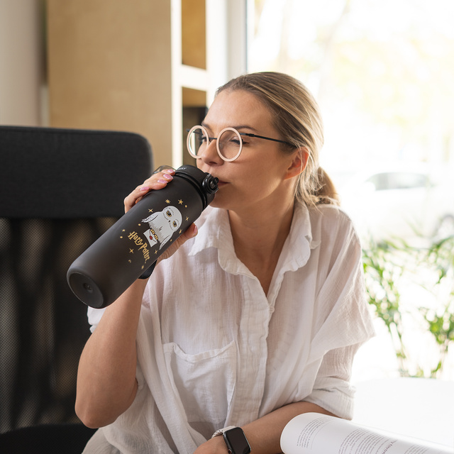 Láhev na vodu 1L černá | odolná a praktická | Harry Potter