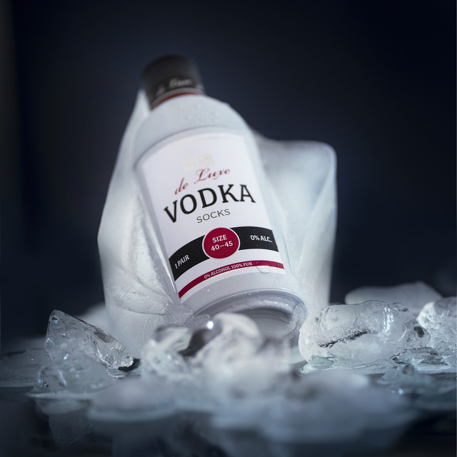 Barevné pánské ponožky SOXO GOOD STUFF Vodka v lahvičce vtipné bavlněné ponožky