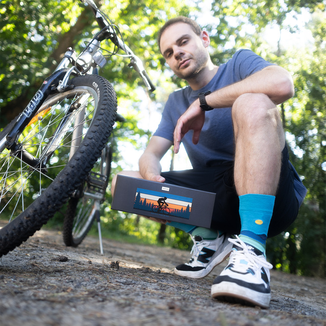 Pánské barevné cyklistické ponožky SOXO - 5 párů