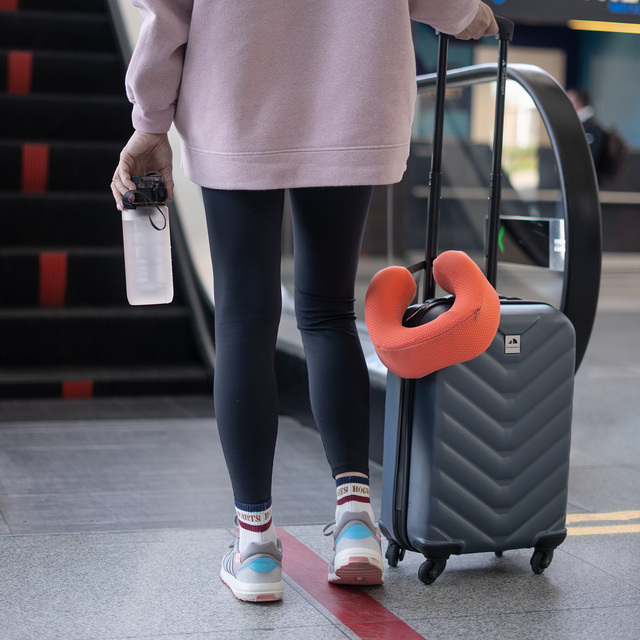 MOMO WAY láhev na vodu pudrově růžová | ideální na cesty | Bez BPA | Tritan